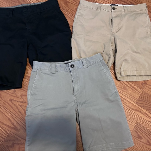 Boys size 30 shorts J Crew Billabong Quicksilver - Picture 1 of 4